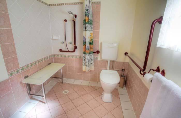 Accommodation Creek Cottages & Sundown View Suites Ballandean Room photo